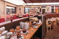 Trihotel Rostock - Wellnesshotel Adults Only - breakfast