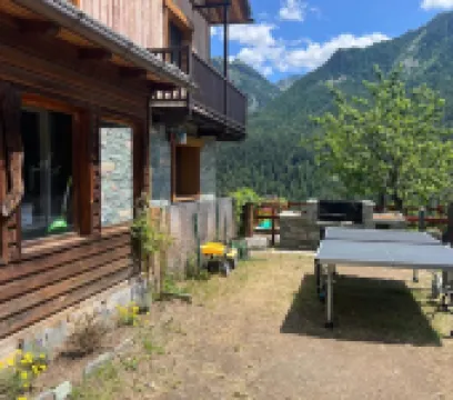 現代家庭木屋 迷人山景