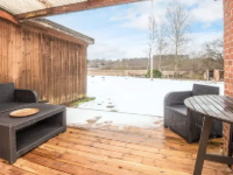 Nature Escape: Forest & Lake Access