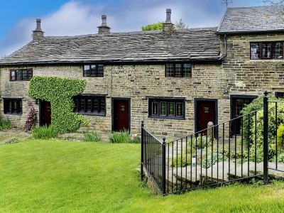 1 Bedroom Cottage in Bury, No Deposit