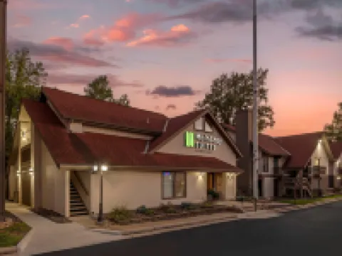 斯普林菲爾德南部梅恩斯泰套房酒店 - 戰場路 斯普林菲爾德酒店