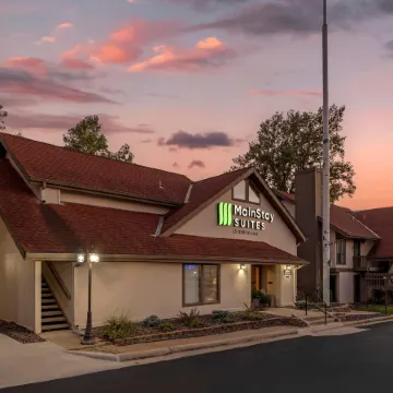 MainStay Suites Springfield South - Battlefield Rd