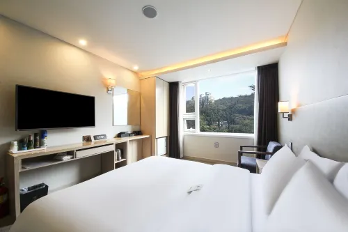 โรงแรม CS Avenue