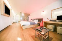 Namyangju Drive In Tiamo Hotel - 2-Star