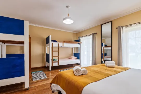 프리서프 캠프 & 호스텔  호텔