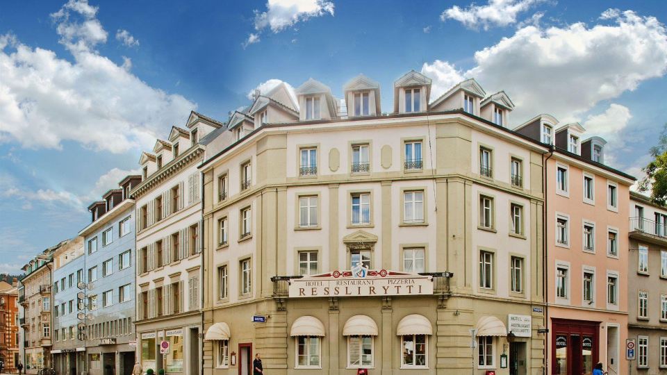 Hotel Resslirytti