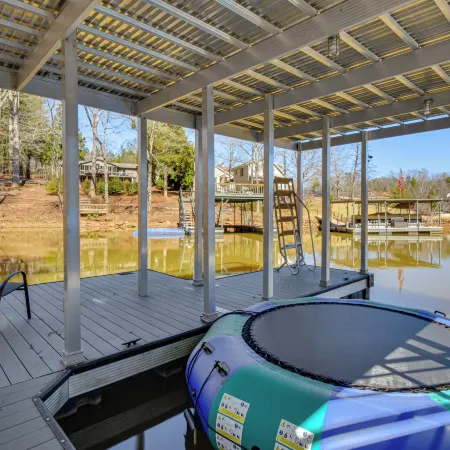 Lake Keowee Family Retreat w/ Private Dock