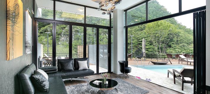 Yeongwol Boutique Pool Villa Frame House Hotel di Yeongwol
