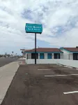 Casa Blanca Inn and Suites