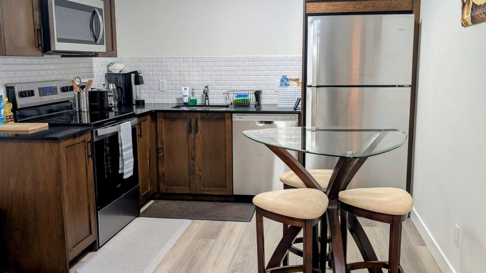 2 Bedroom Guest Suite in SW
