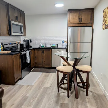 2 Bedroom Guest Suite in SW