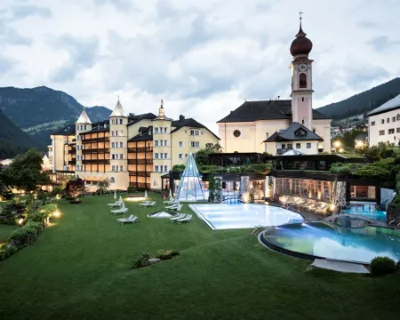 ADLER Spa Resort DOLOMITI Hotel a Ortisei