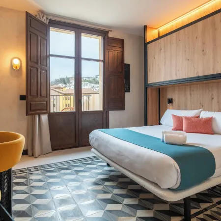 The Central House Granada Elvira