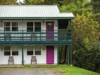 Lumberjill Lodge Hotels in Polk County
