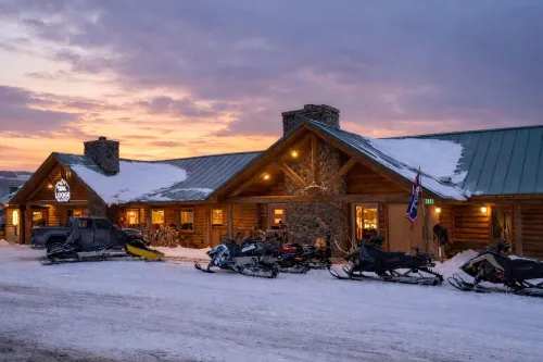 Lava Mountain Lodge - Mountain view