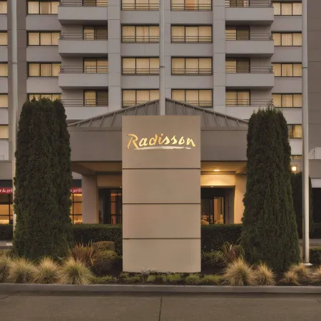 Radisson Hotel Seattle Airport