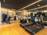 Lobie Bueno Studios Lifestyle Hotels near Mauá Square