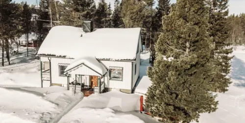 Charming Guest Room Retreat in Arjeplog, Sweden - 2 звезды