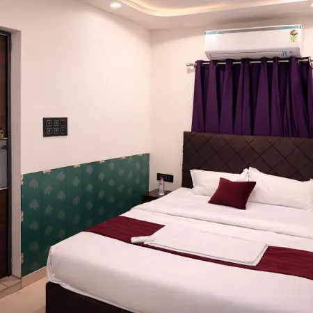 Hotel Emirates Case