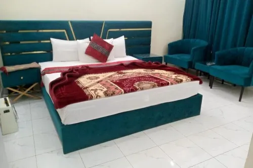 The TravelLodge Inn