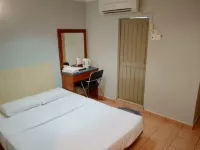 Highway Inn Hotels in Mukah