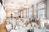 The Yorktowne Hotel, Tapestry Collection by Hilton - Wifi