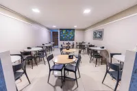 Hotel El Pilar by BSB Inn