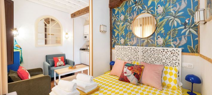 Pink Sparrow Hotels in Granada