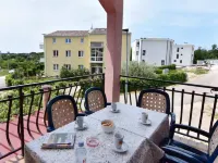 Familiar and equipped flat for a cozy stay Hotels in Monterol