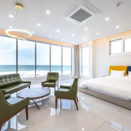 Pohang Jane Poolvilla
