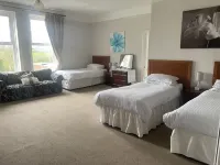 Highland Moors Hotel di 