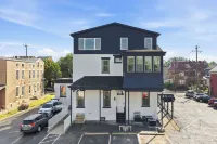 The Bavarian Inn 4 Chic Stay