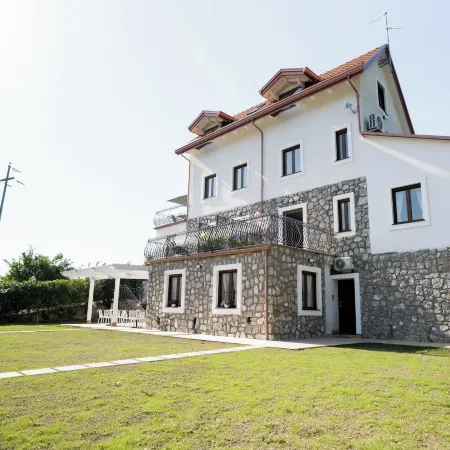 Villa Rossa