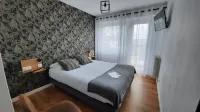 Louis Hotel - 2-Star