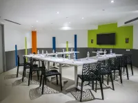 Ibis Budget Poitiers Site du Futuroscope - 2 ดาว
