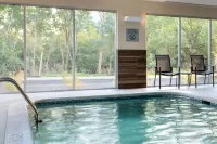 Fairfield Inn & Suites Buffalo Amherst/University - Hot Tub