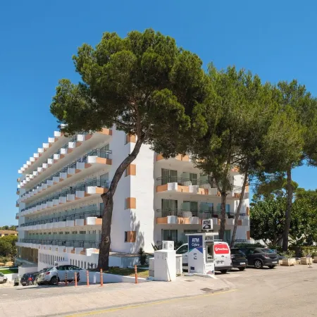 Cabot Cala Ferrera