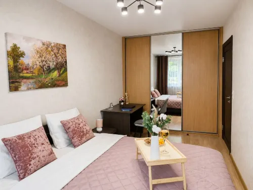 Apartment near Komarovsky Market - 2-Star