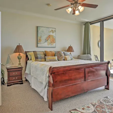 Beachfront Bliss on Dauphin Island w/ Pool Access!