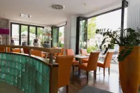 Hotel Arooma - breakfast