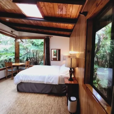 The Pacifica Inn