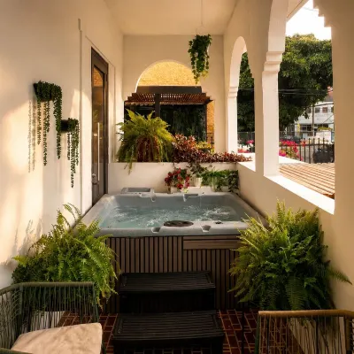 Patio Elba Boutique Hotel Hotels near El Teatro