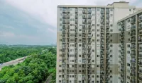 Cozy Stay 2BR Podomoro Golf View Apartment By Travelio - 3-Star