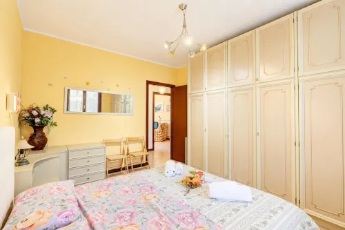 John's House-Lakeview & Shared Pool - Happy Rentals - Huoneistot