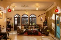 Panna Vilas - A Lake Facing Boutique Hotel - pet friendly