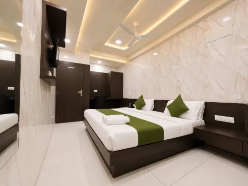 โรงแรม ฮารี พาเลซ - 3 ดาว