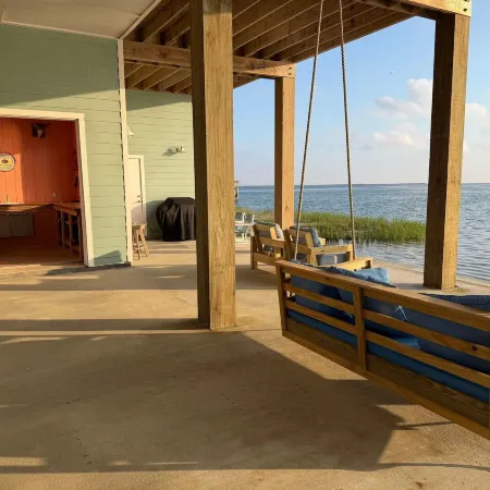 Waterfront Getaway With Pier Access