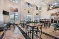 Drury Plaza Hotel Flagstaff - Breakfast