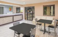 Super 8 by Wyndham Bryant Little Rock Area - que admiten mascotas
