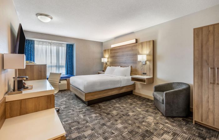 Microtel Inn & Suites by Wyndham Timmins